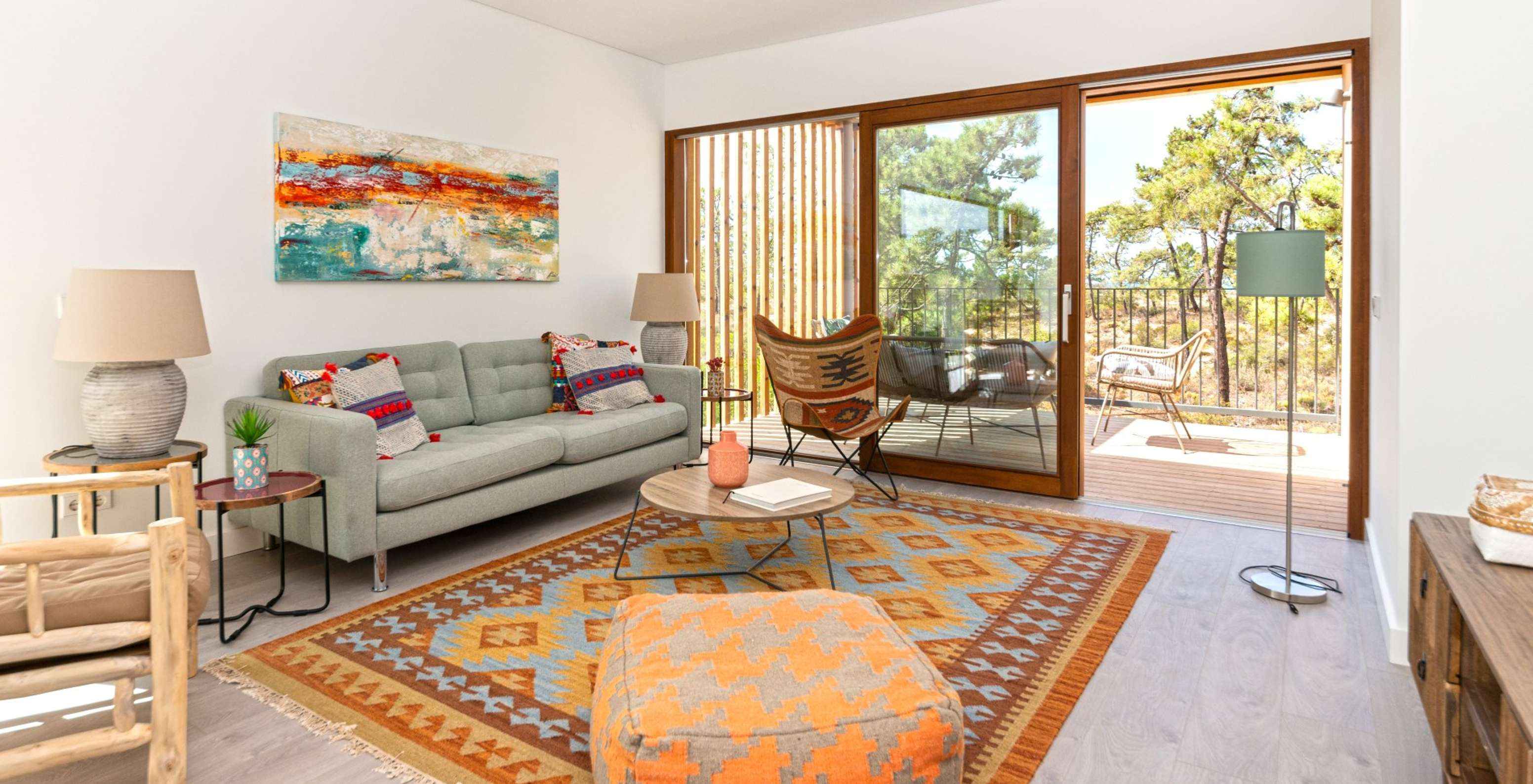 Apartment Eco Village Superior 1. Stock Ausblick Pestana Tróia Eco Resort hat ein Wohnzimmer und einen Balkon