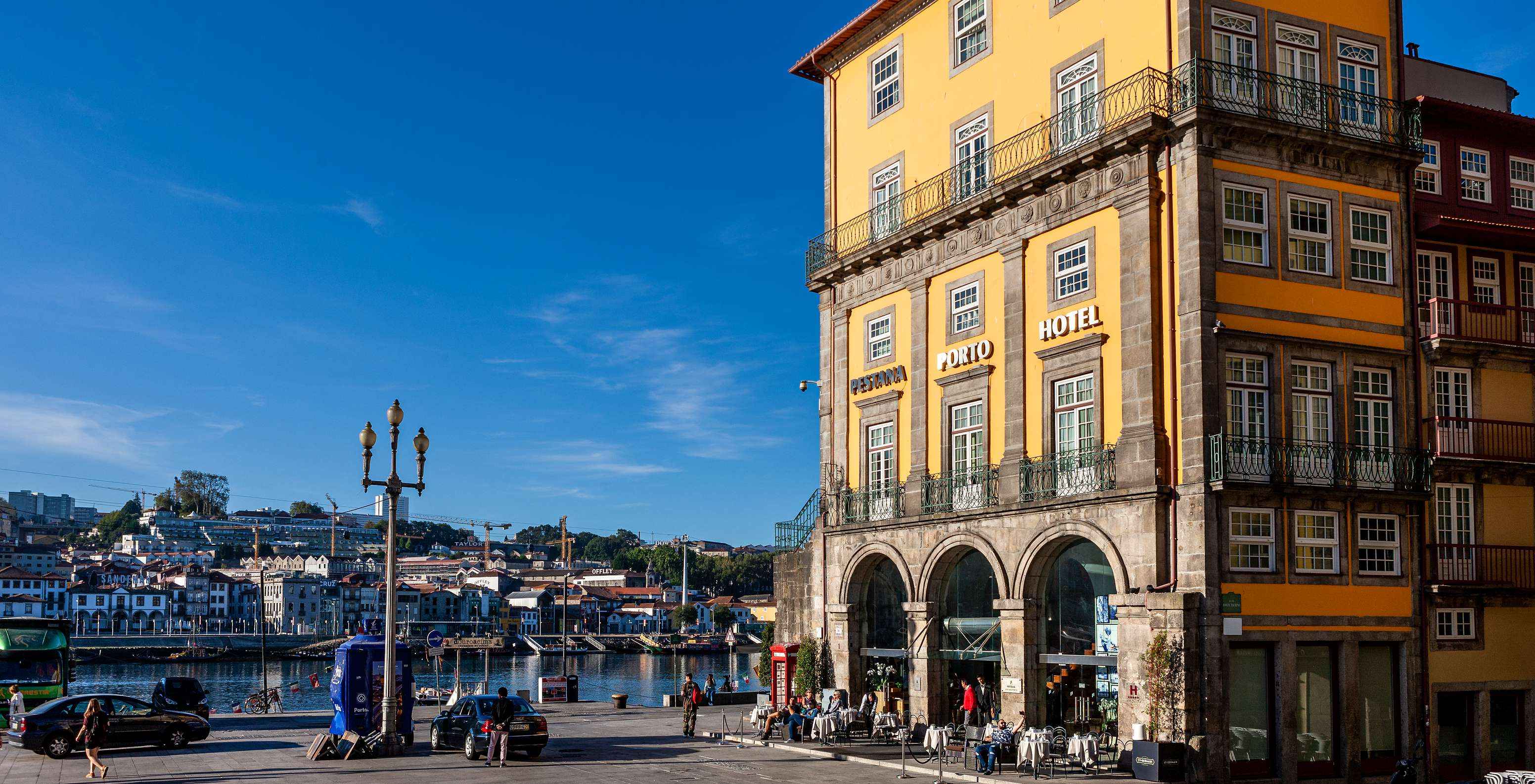Stay at Pestana Vintage Porto, located in Ribeira, and enjoy views of the Douro River