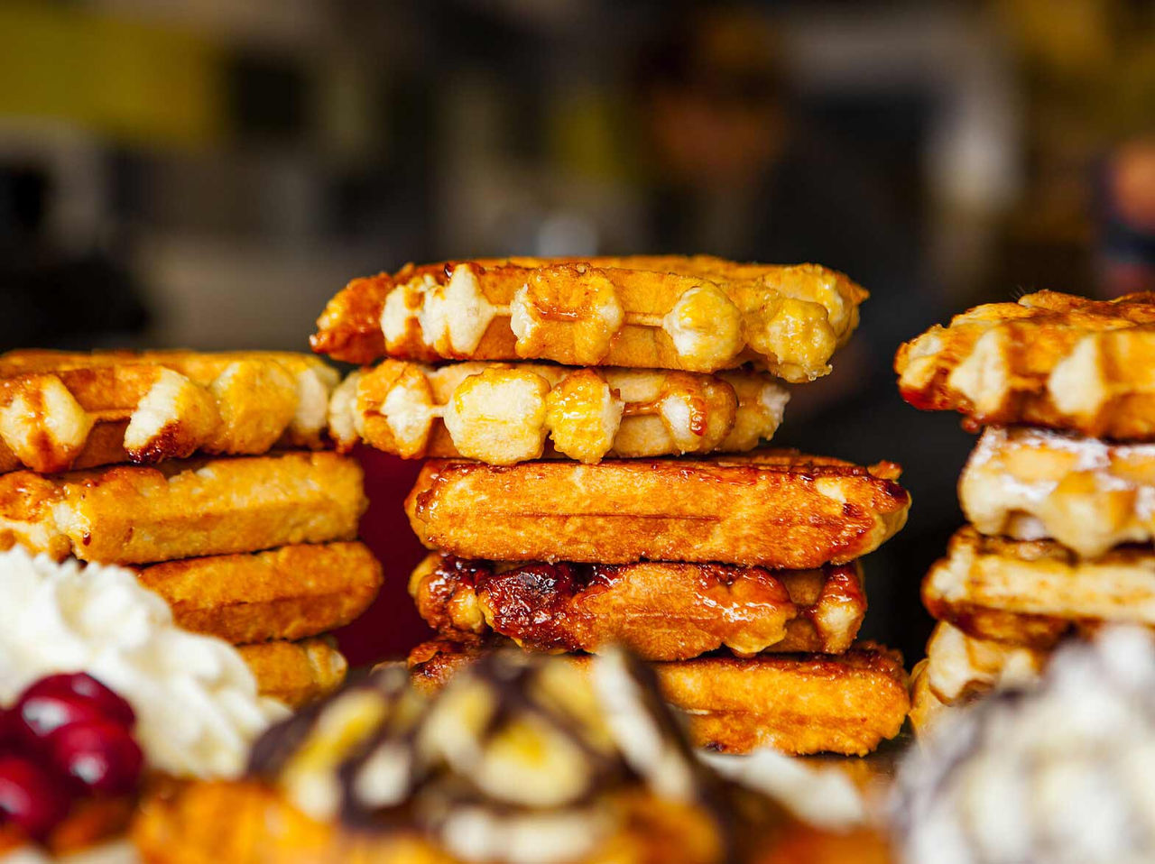 Übernachten Sie in einem Hotel in Brüssel, Belgien, nahe dem Stadtzentrum und genießen Sie die berühmten belgischen Waffeln
