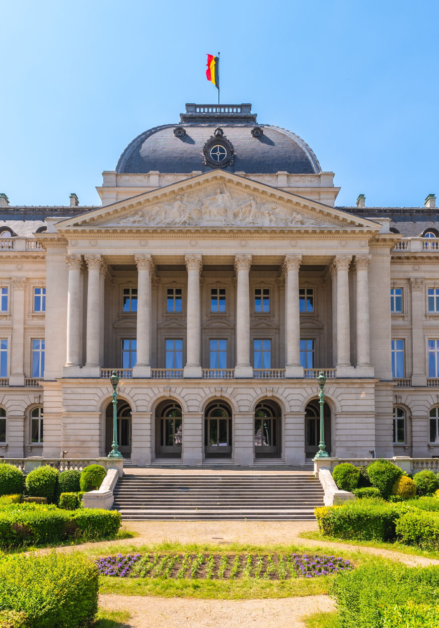 Besuchen Sie den Königspalast und wohnen Sie im Pestana Brussels Schuman, Hotel in Brüssel nahe dem Europäischen Parlament