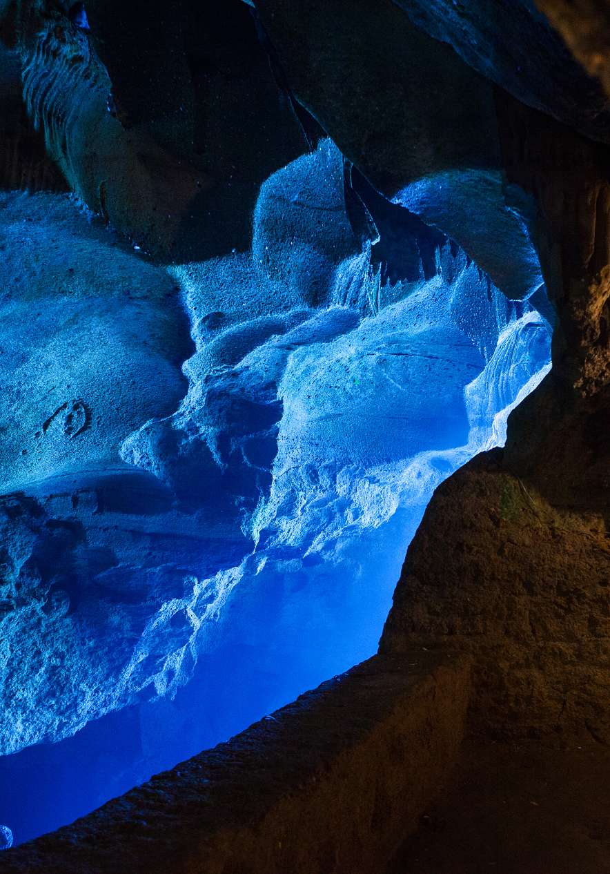 Séjournez au Pestana Tanger City Center et visitez la grotte d'Hercule, découvrant la légende du héros grec
