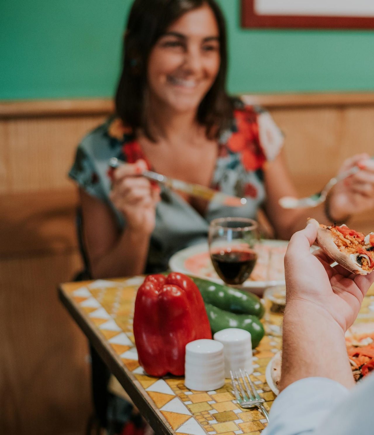 Le bar Cocktail, de l'hôtel 4 étoiles au centre de Funchal, sert des plats comme pizza aux champignons