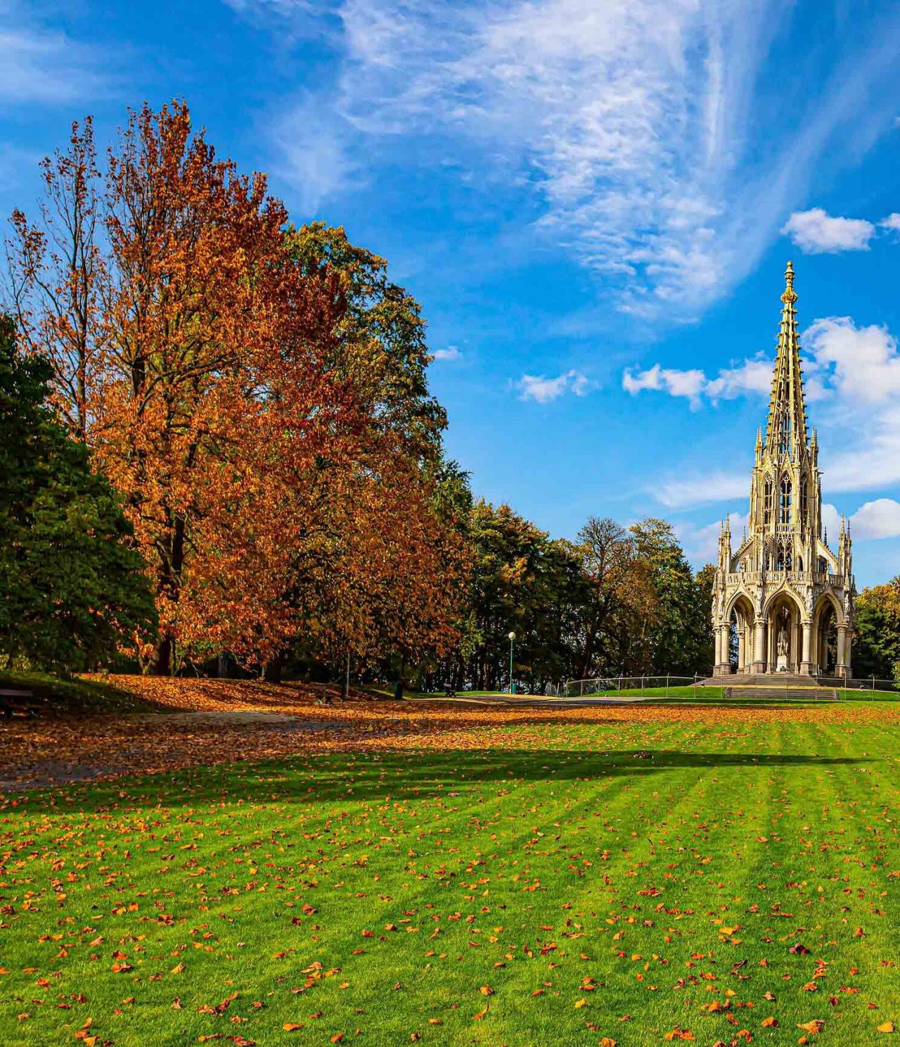 Verblijf in een hotel in Brussel, België, dicht bij het stadscentrum en geniet van de schoonheid van de tuinen