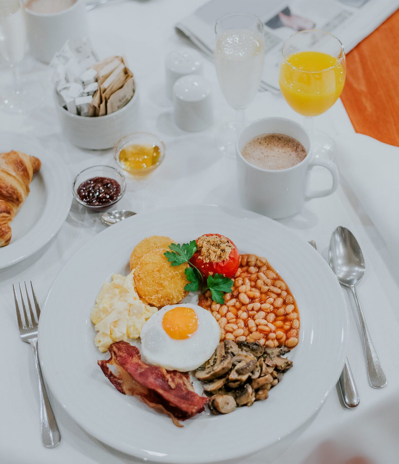 The Pub Funchal Central Hotel plate of eggs, beans, bacon, and mushrooms