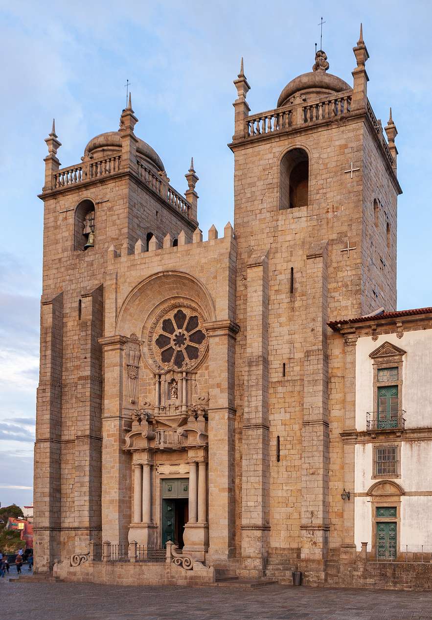 Stay at Pestana Vintage Porto and visit the iconic Sé do Porto with its stone towers and stained glass in the center